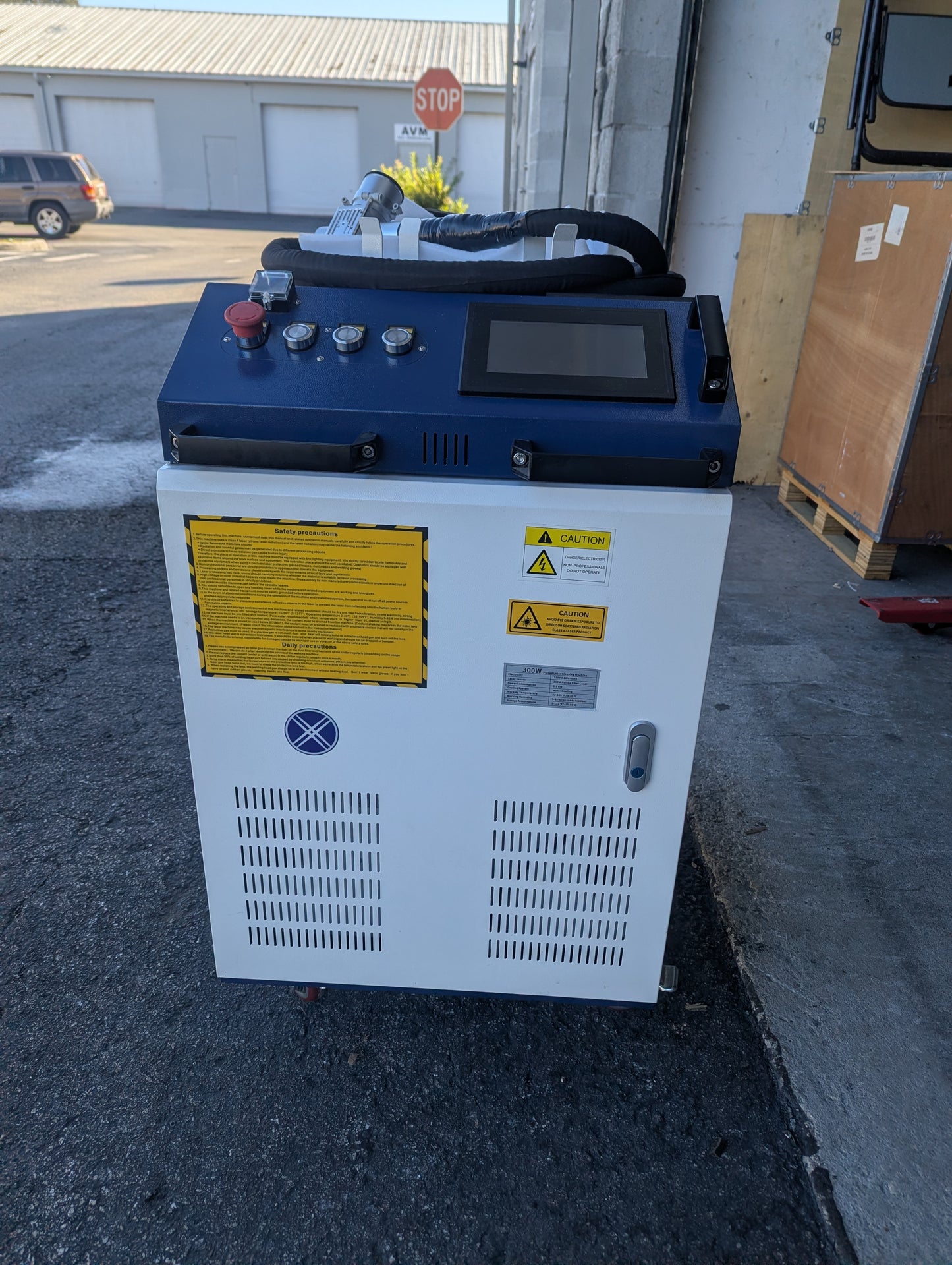 300W Pulse Laser Cleaning Machine For Wood Metal Paint Rust Removal Aluminum Oxidation Water Cooling - Used