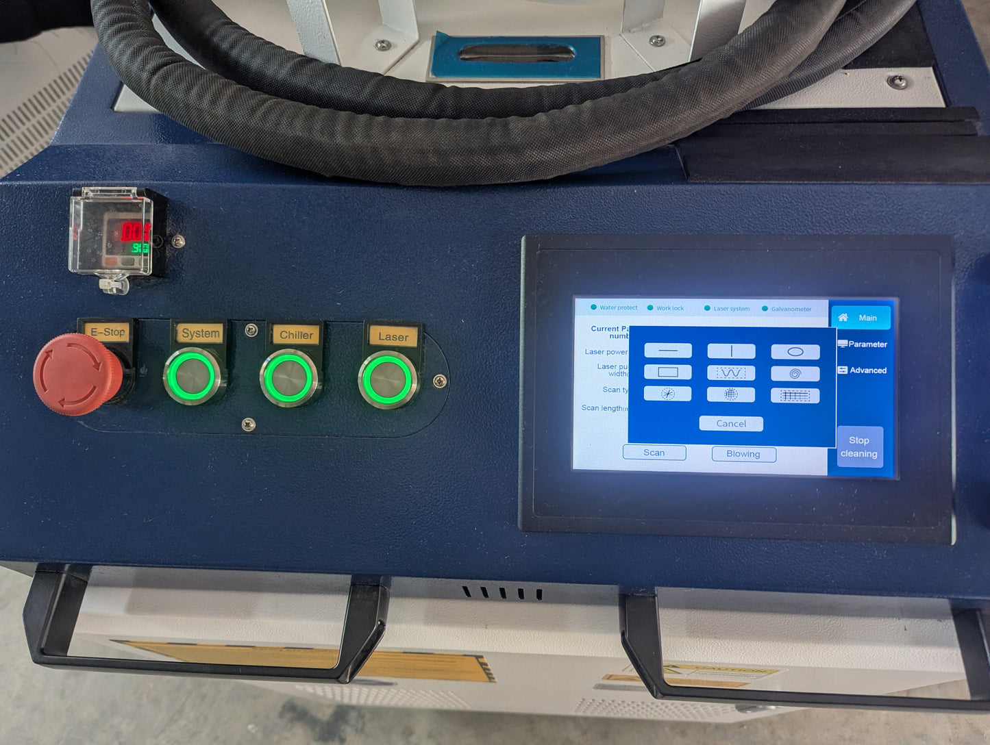 300W Pulse Laser Cleaning Machine For Wood Metal Paint Rust Removal Aluminum Oxidation Water Cooling - Used